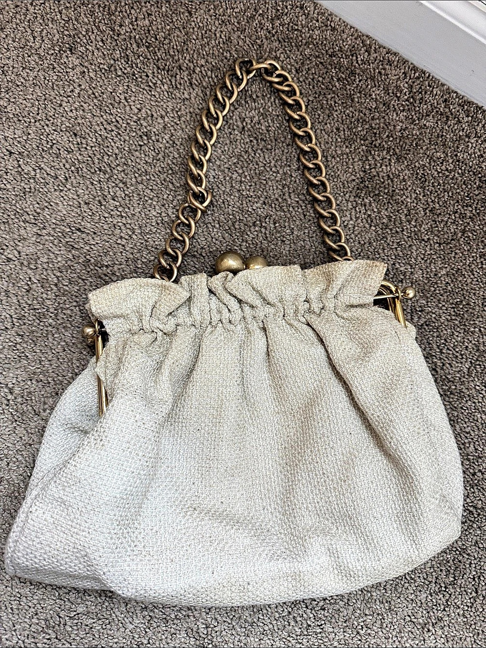 Cream Chain Shoulder Bag